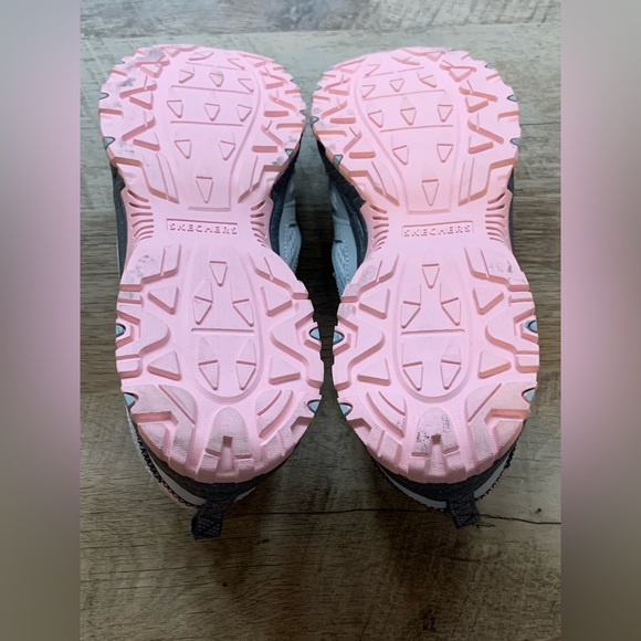 Sketchers Trail, women, size 9. - Picture 4 of 8